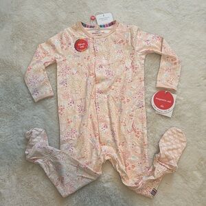 Magnetic Me Coral Floral Modal Magnetic Footie